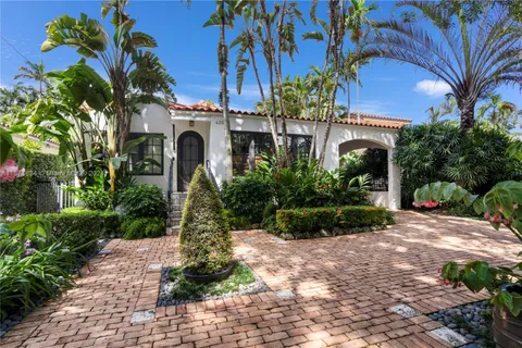 435 Alcazar Ave, Coral Gables FL 33134