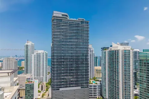 1000 Brickell Plz, Miami FL 33131