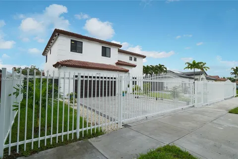 14235 SW 294th St, Homestead FL 33033