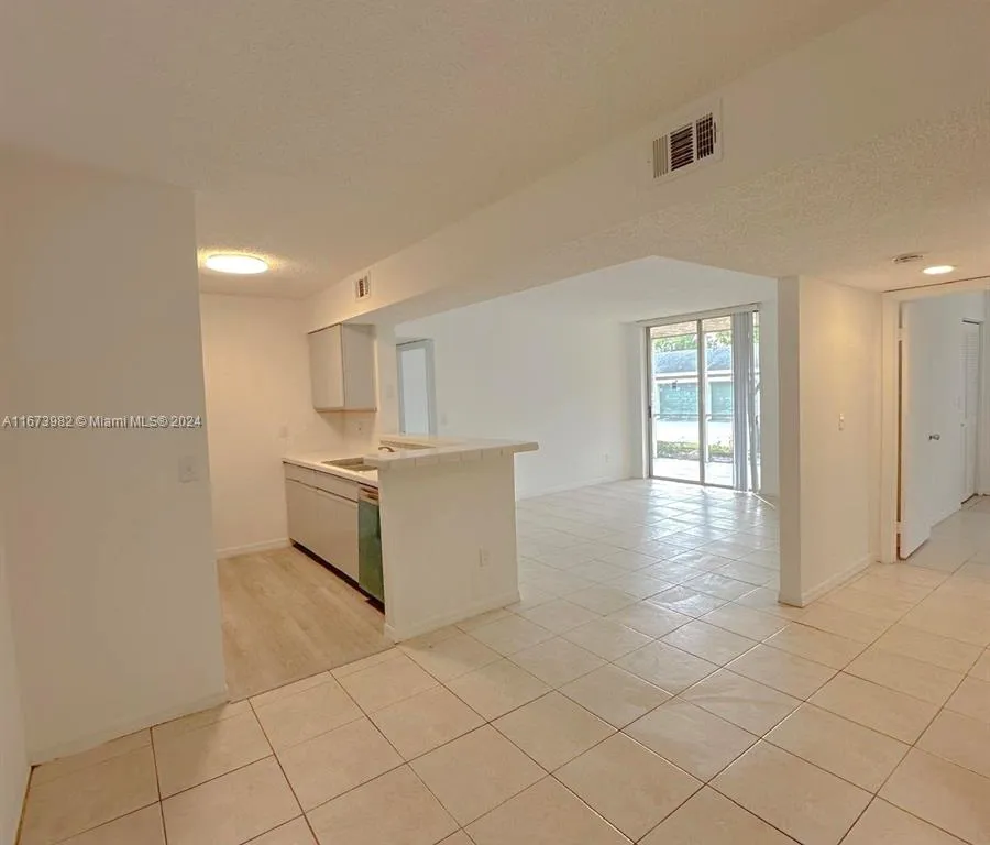 4045 W Mcnab Rd # 106G, Pompano Beach FL 33069