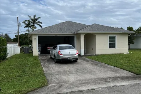 6604 Westview Dr, Lake Worth FL 33462