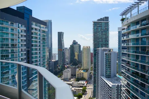 1000 Brickell Plaza # 4002, Miami FL 33131