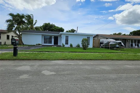 11320 NW 31st Pl, Sunrise FL 33323