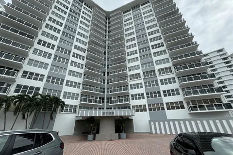 3700 Galt Ocean Dr # 1414, Fort Lauderdale FL 33308