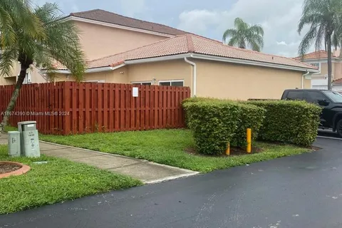 16220 SW 101st Ter, Miami FL 33196