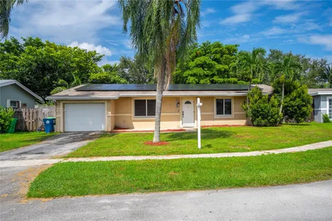 11521 NW 33rd St, Sunrise FL 33323