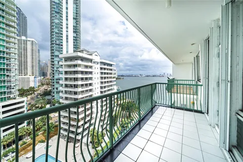 1408 Brickell Bay Dr # 1416, Miami FL 33131