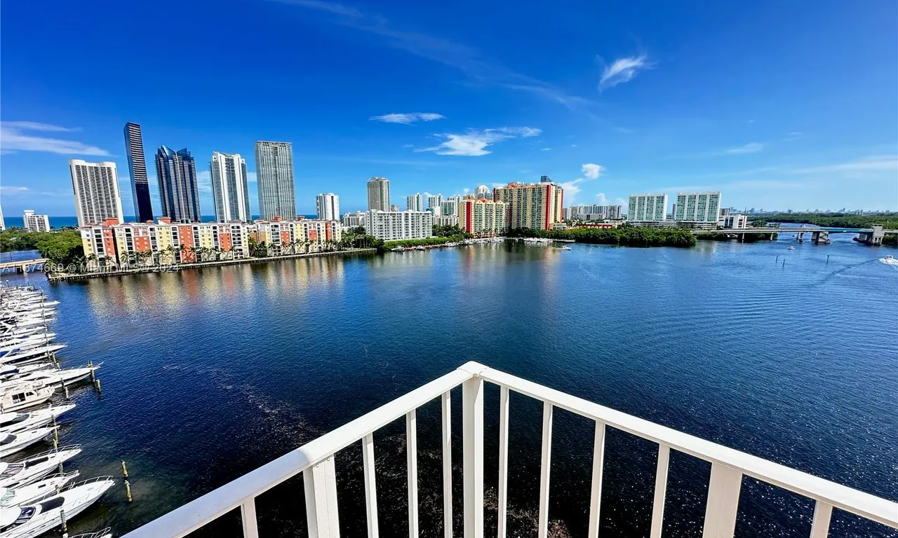 290 174th St # 1419, Sunny Isles Beach FL 33160