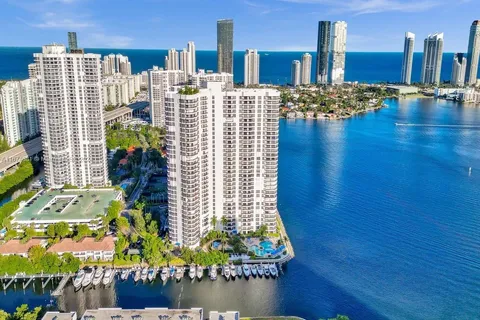 3530 Mystic Pointe Dr # 2504, Aventura FL 33180