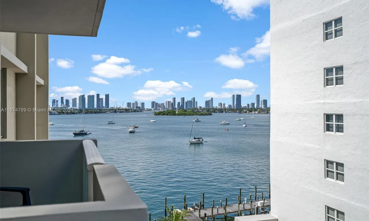 1200 West Ave # 523, Miami Beach FL 33139