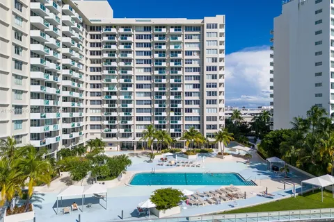 1200 West Ave # 523, Miami Beach FL 33139