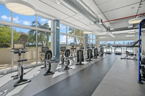 1200 West Ave # 523, Miami Beach FL 33139