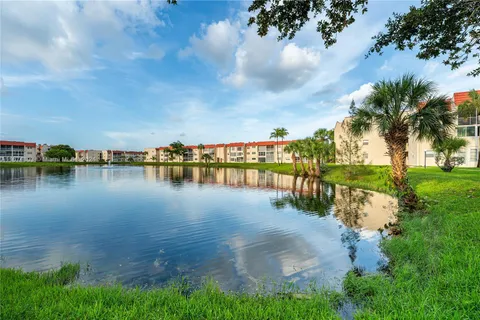 2651 E Sunrise Lakes Drive # 309, Sunrise FL 33322