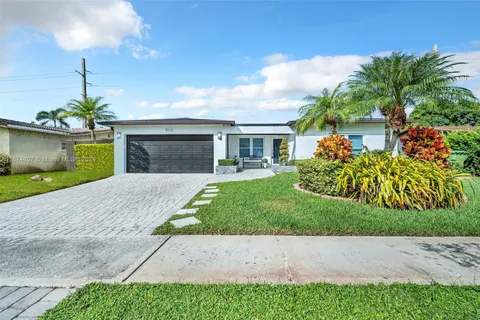 800 NW 91st Ave, Pembroke Pines FL 33024