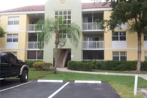 8580 SW 212 ST # 101, Cutler Bay FL 33189