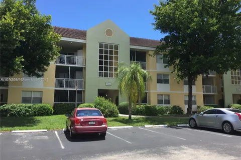 8580 SW 212 ST # 101, Cutler Bay FL 33189