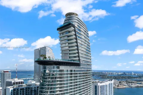 300 Biscayne Blvd Way # 1708, Miami FL 33131