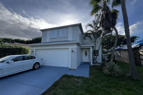 1241 SW 46th Way, Deerfield Beach FL 33442