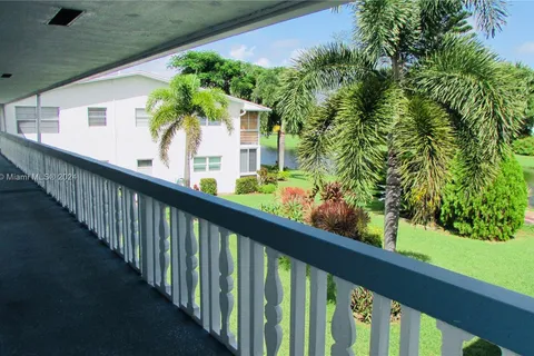 35 Tilford B # 35, Deerfield Beach FL 33442