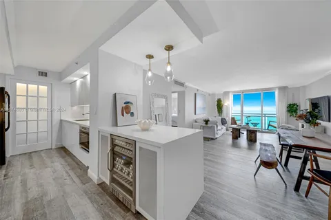 6917 Collins Ave # 1409, Miami Beach FL 33141