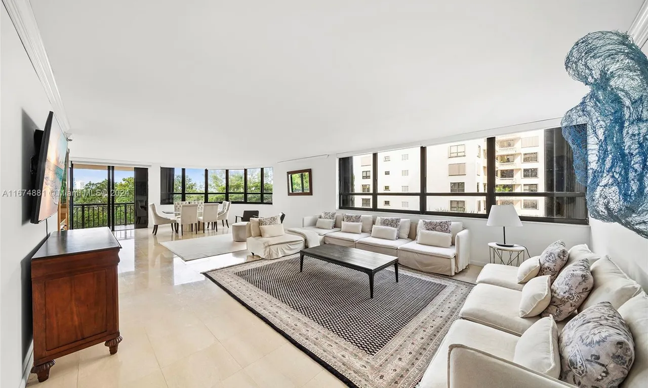 10175 Collins Ave # 307, Bal Harbour FL 33154