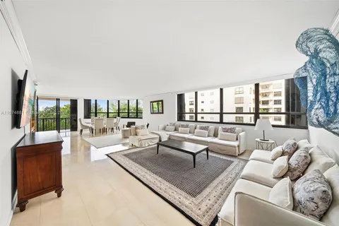 10175 Collins Ave # 307, Bal Harbour FL 33154