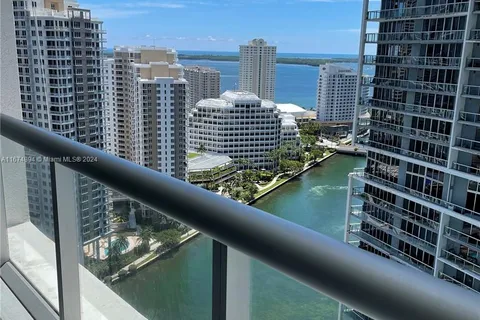 475 Brickell Ave # 2709, Miami FL 33131