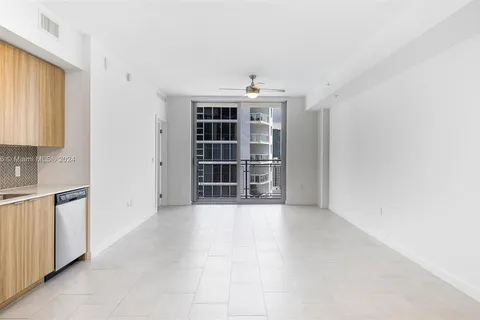 2150 N Bayshore Dr # 2107, Miami FL 33137