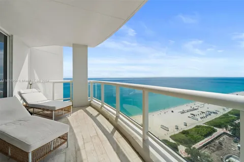 4201 Collins Ave # 2301, Miami Beach FL 33140