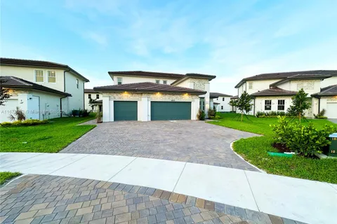 12273 SW 44th Street, Davie FL 33330