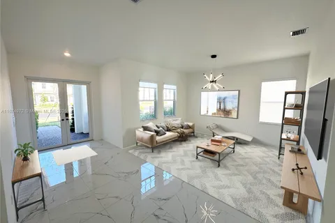 12332 SW 44th Street, Davie FL 33330