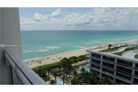 6801 Collins Ave # 1110, Miami Beach FL 33141