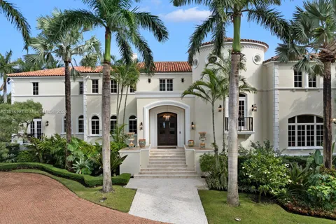 33 Arvida Pkwy, Coral Gables FL 33156