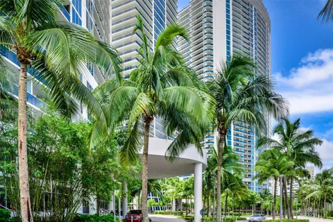 1850 S Ocean Dr # 2909, Hallandale Beach FL 33009