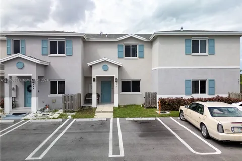 448 NW 12th Pl # 448, Florida City FL 33034