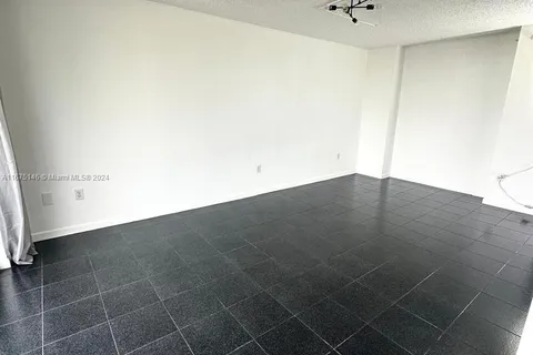 1688 West Ave # 307, Miami Beach FL 33139