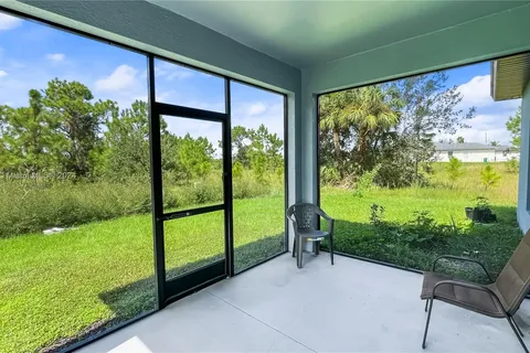 2953 N Everglades Blvd, Naples FL 34120