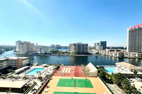 1865 S Ocean Dr # 11I, Hallandale Beach FL 33009