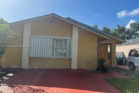 21008 SW 121st Ave, Miami FL 33177