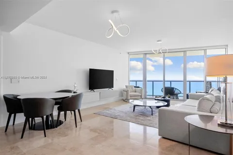 17001 Collins Ave # 3904, Sunny Isles Beach FL 33160