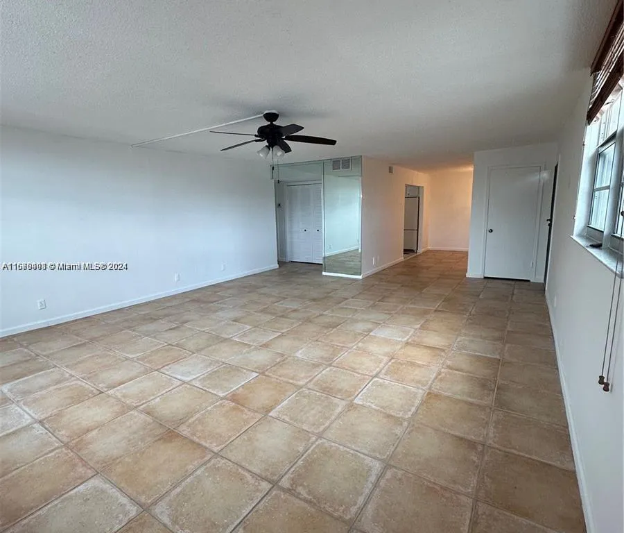 1811 Jefferson St # 410, Hollywood FL 33020