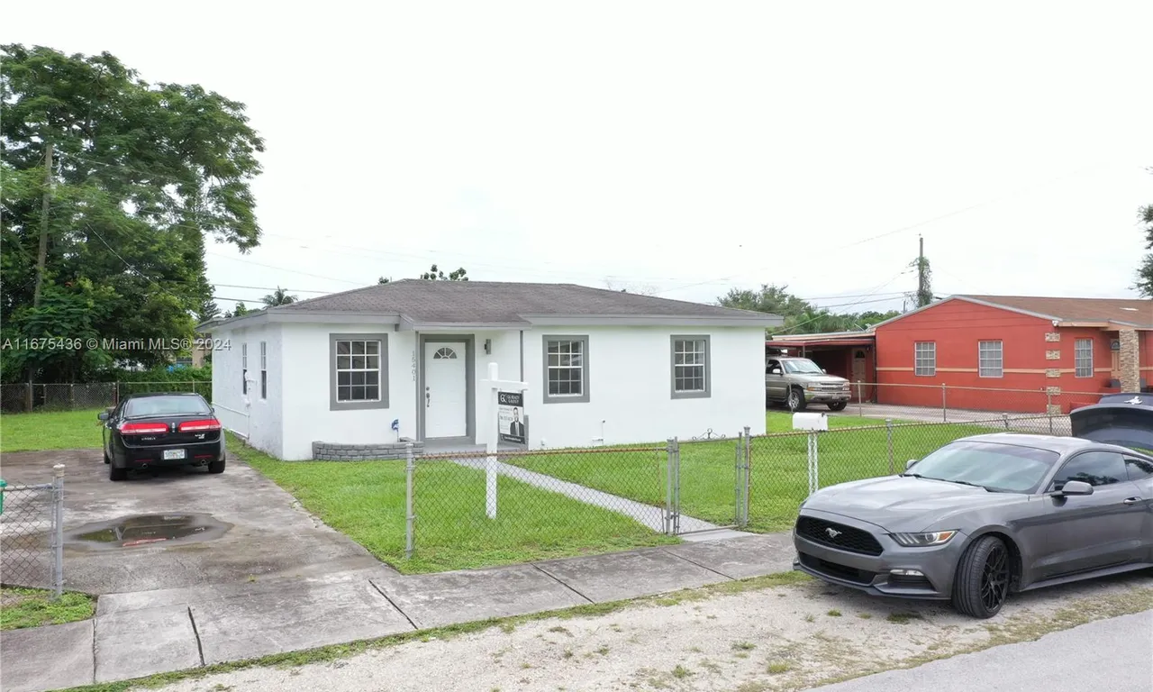 15401 NW 29th Ct, Miami Gardens FL 33054