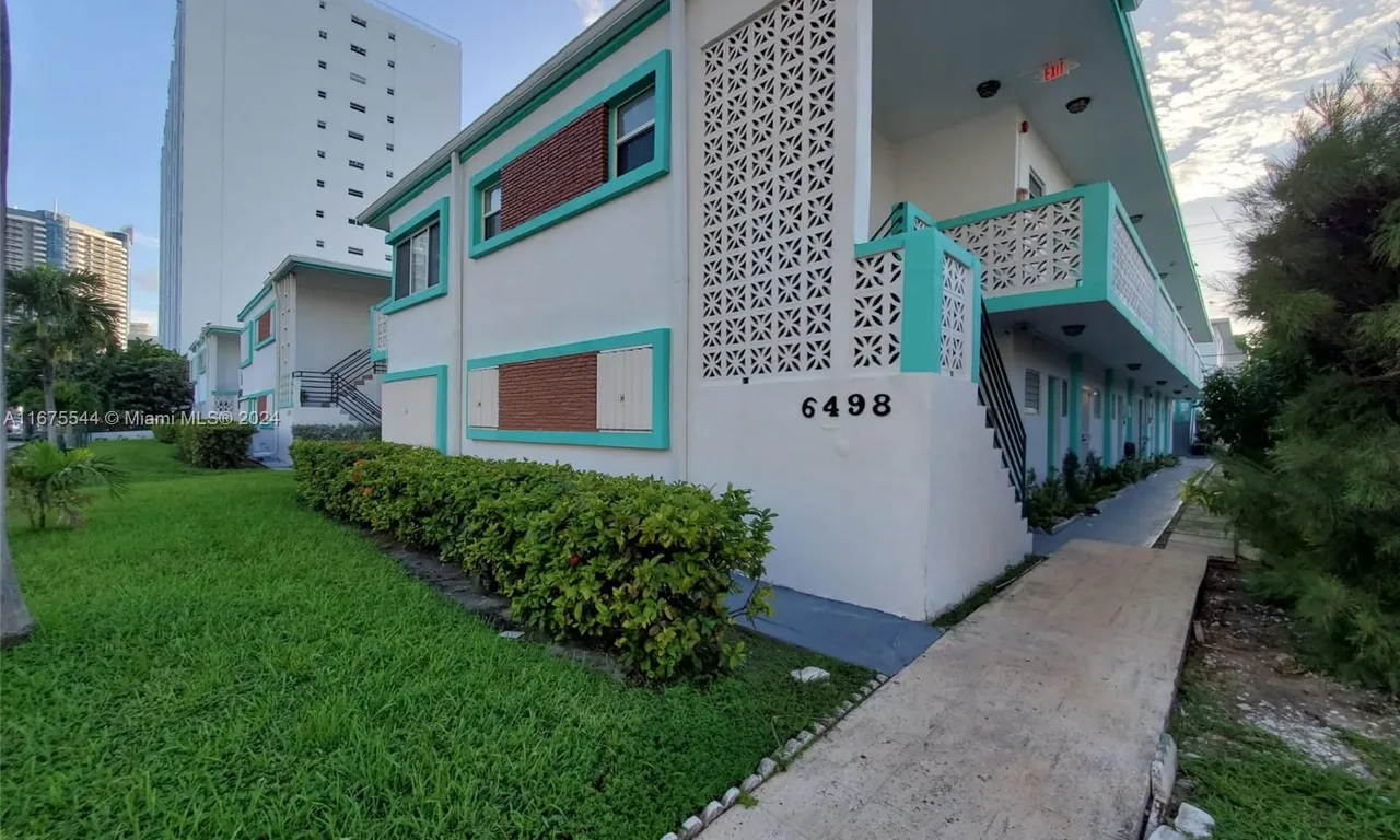 6498 Collins Ave # 51, Miami Beach FL 33141