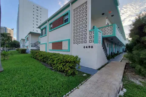 6498 Collins Ave # 51, Miami Beach FL 33141