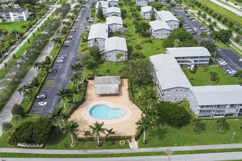 244 Suffolk F # 244, Boca Raton FL 33434