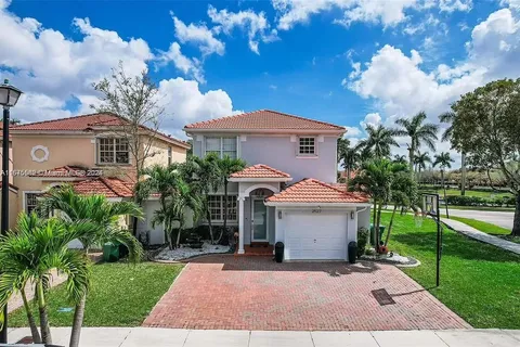 2527 SW 153rd Pl # 2527, Miami FL 33185