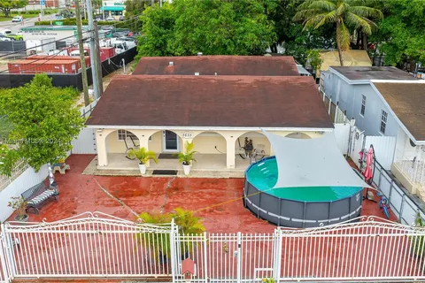 2655 NW 115th St, Miami FL 33167