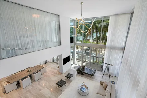 6899 Collins Ave # 202, Miami Beach FL 33141