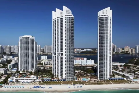 18001 Collins Ave # 1210, Sunny Isles Beach FL 33160