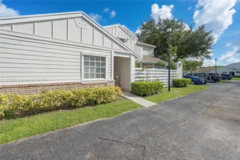 13767 SW 149th Cir Ln # 84, Miami FL 33186